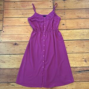 Vero Moda size medium purple maxi dress. Summer, Maxi, preppy, classic.